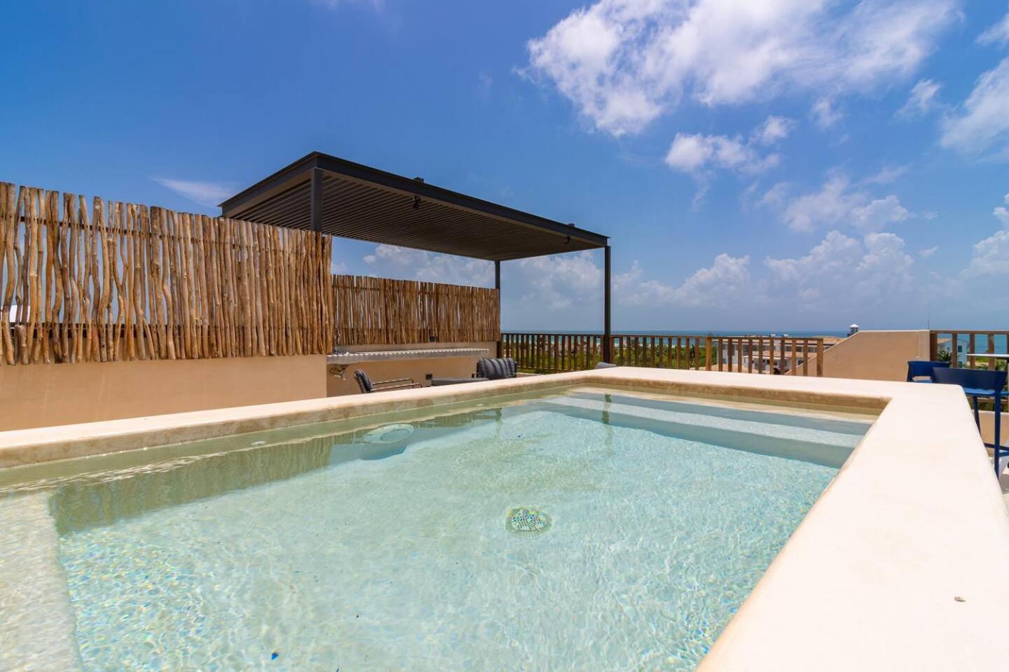 הולבוקס איילנד Penthouse Con Alberca Privada Y Hermosas Vistas Al Mar - A301 מראה חיצוני תמונה