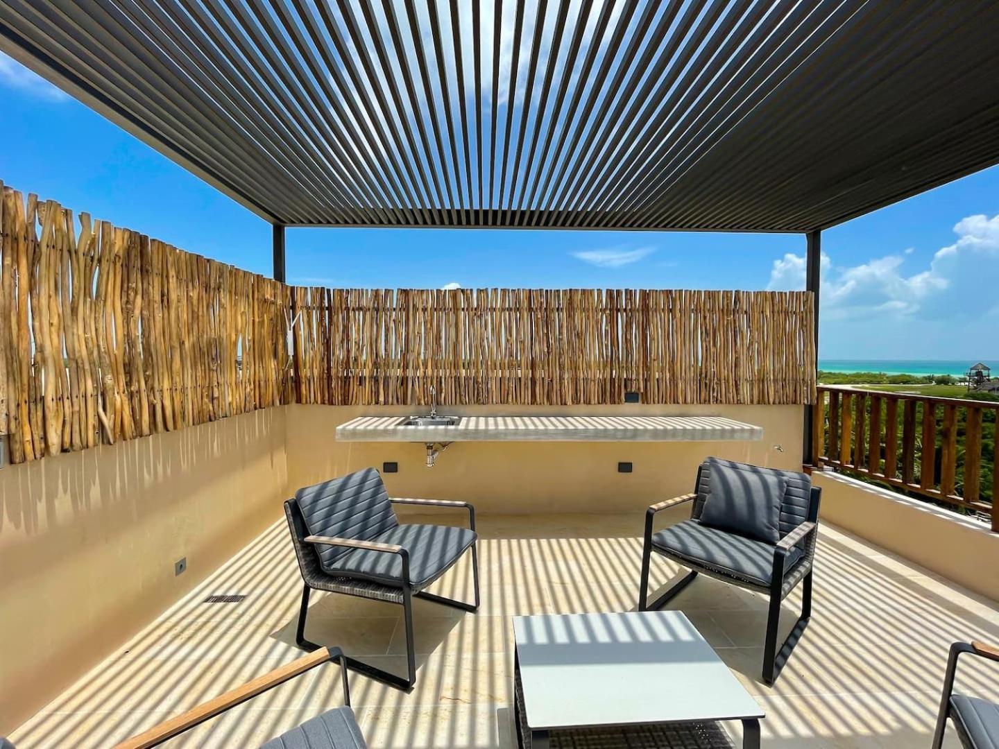 הולבוקס איילנד Penthouse Con Alberca Privada Y Hermosas Vistas Al Mar - A301 מראה חיצוני תמונה